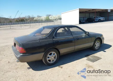 1993 Lexus Es 300 из США, поврежденный, VIN JT8VK13T3P0177680